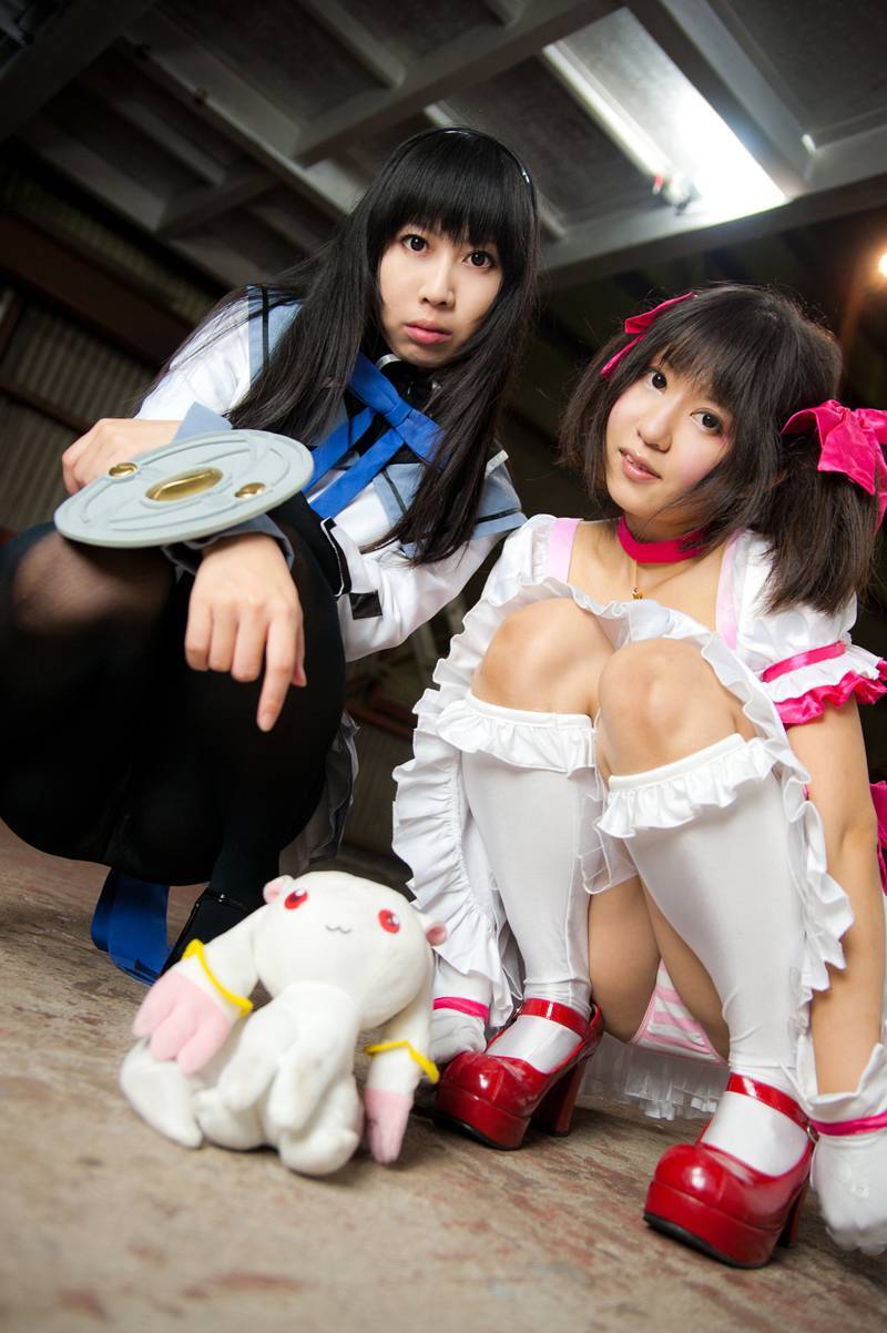 [Cosplay]   cos制服双姐妹